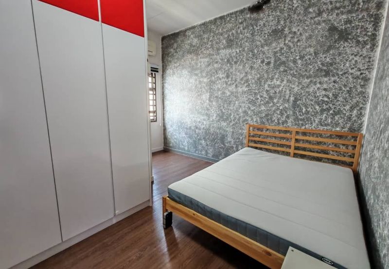 Kulai / Taman Lagenda Putra / Double Storey House 