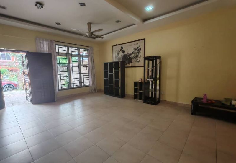Kulai Bandar Indahpura / Jalan Cempaka /Double Storey House 