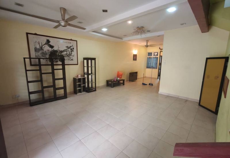 Kulai Bandar Indahpura / Jalan Cempaka /Double Storey House 