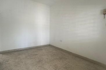 JB Taman Sentosa/ Single Storey Terrace