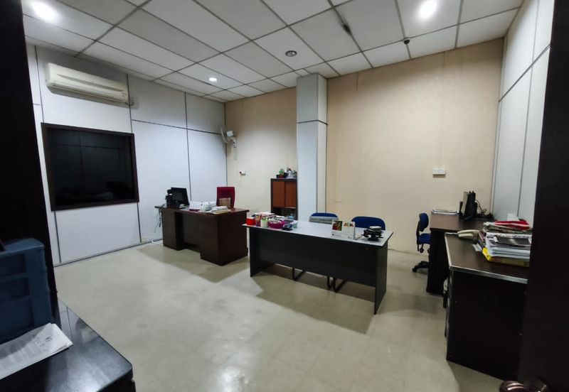 ✅Kulai / Kaw perindustrian Timur / 2 Storey Terrace Factory 