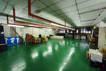 ✅Kulai / Kaw perindustrian Timur / 2 Storey Terrace Factory 