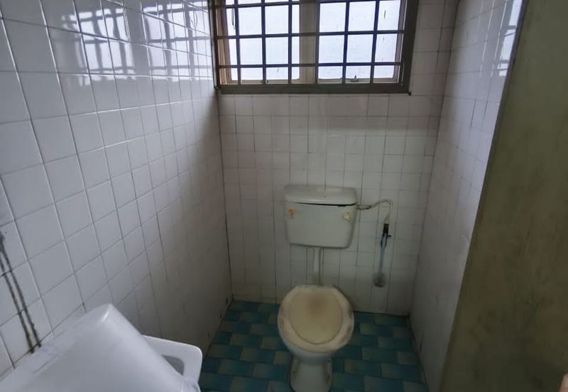 ✅Kulai / Kaw perindustrian Timur / 2 Storey Terrace Factory 