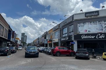 Johor Bahru Taman Nusa Duta Double Storey Cluster House Unblock View Unit 