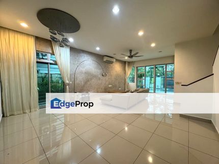 Johor Bahru Taman Nusa Duta Double Storey Cluster House Unblock View Unit , Johor, 