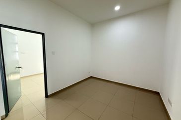 Gelang Patah / Nusantara Prima / Jalan Prima/ Double Storey Terrace