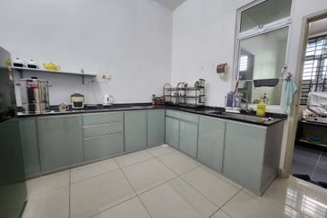 Johor kulai Bandar Putra Double Storey Terrace House Corner Lot