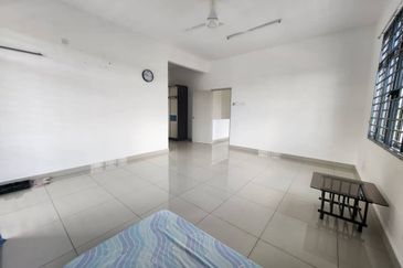 Johor kulai Bandar Putra Double Storey Terrace House Corner Lot