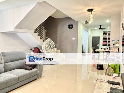 Kulai Senai / Taman Scientex Senai / Jalan Scientex Jaya / 2.5 Storey House , Johor, Senai