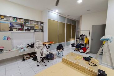 Bukit Indah - Jalan Indah 29 - Double Storey Terrace House  