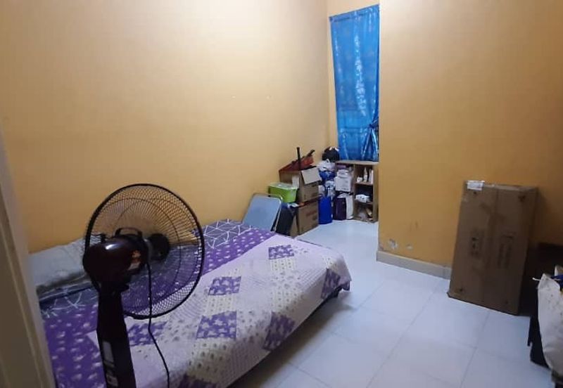 Bukit Indah / Jalan Indah / Corner Lot Double Storey Terrace House