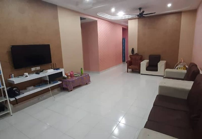 Bukit Indah / Jalan Indah / Corner Lot Double Storey Terrace House