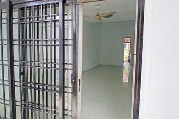 Bukit Indah / 📌Jalan Indah / 🏠Single Storey Terrace House