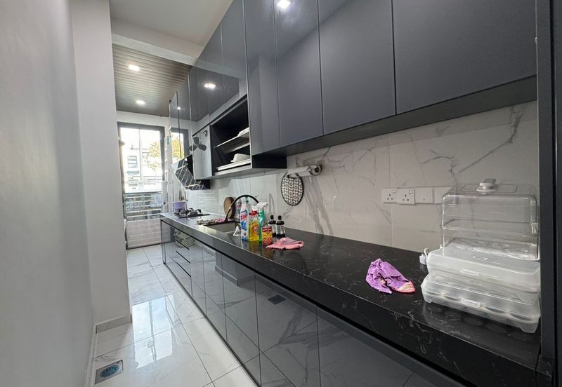 Johor Bahru Eco Botanic / The Verandah / Double Storey Cluster House Corner Lot