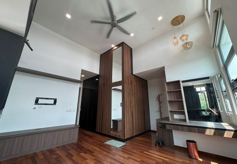 Johor Bahru Eco Botanic / The Verandah / Double Storey Cluster House Corner Lot