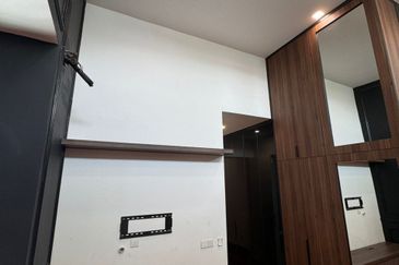 Johor Bahru Eco Botanic / The Verandah / Double Storey Cluster House Corner Lot