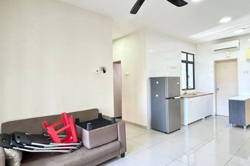 JB Taman Daya / Arc Austin Hill /  -  Service Apartment Corner lot