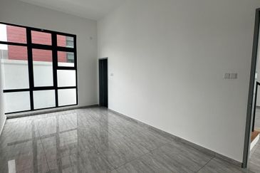 Johor Bahru Seri Austin Height 3 Storey Bungalow 