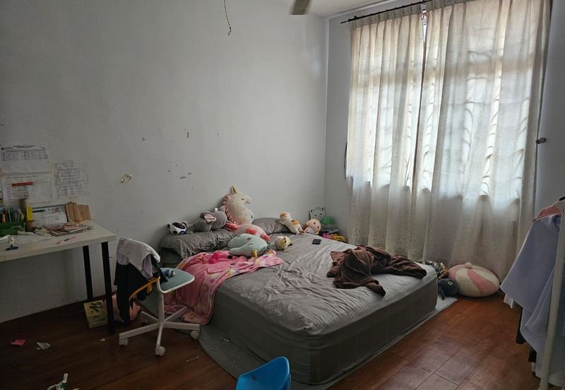 Kulai Bandar Putra / Jalan Kempas / Semi -D Corner 