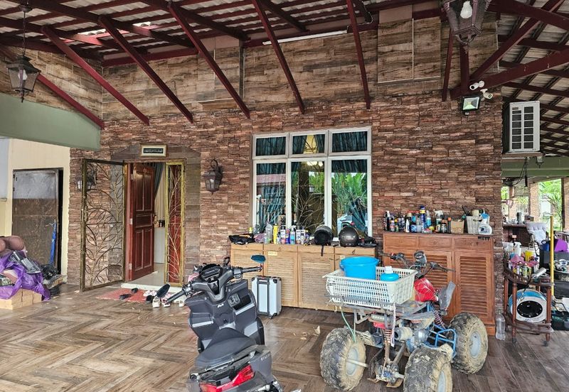 Kulai Bandar Putra / Jalan Kempas / Semi -D Corner 