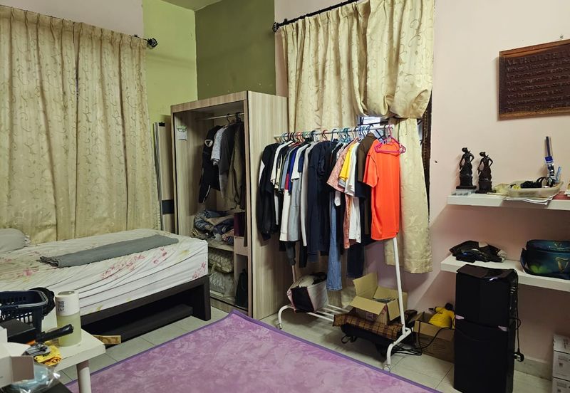 Kulai Bandar Putra / Jalan Kempas / Semi -D Corner 