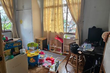 Kulai Bandar Putra / Jalan Kempas / Semi -D Corner 