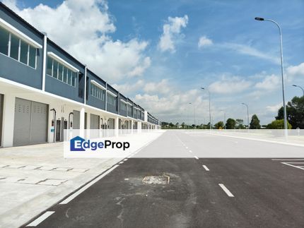 Kulai /Bandar Indahpura / Vervo City / Stellar Park Terrace Factory  / Light Industry /  全新排厂出售 📍地点位于 The Commune 古来全新商城对面, Johor, Kulai