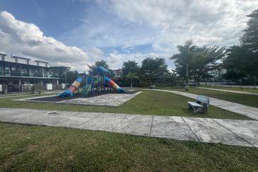 Skudai Pulai Jaya🌻 / LA Garden / Double Storey House 