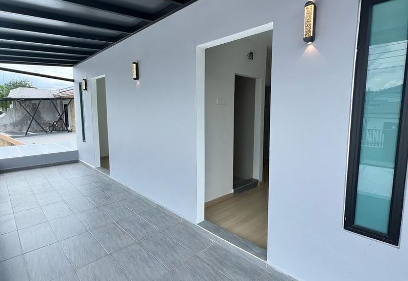 JB /Geram Taman Majidee / Kebun Teh - Double Storey Semi D