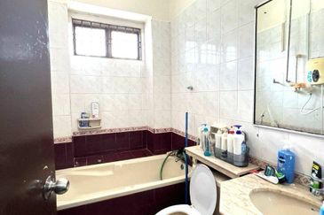 Masai / Seri Alam - Jalan Bayu / Double Storey Terrace House 