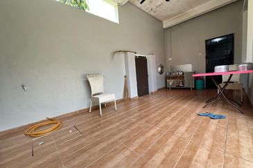 Iskandar Puteri / Taman Nusa Idaman / Jalan Idaman 3/x - Single Storey Semi-D 