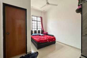 Iskandar Puteri / Taman Nusa Idaman / Jalan Idaman 3/x - Single Storey Semi-D 