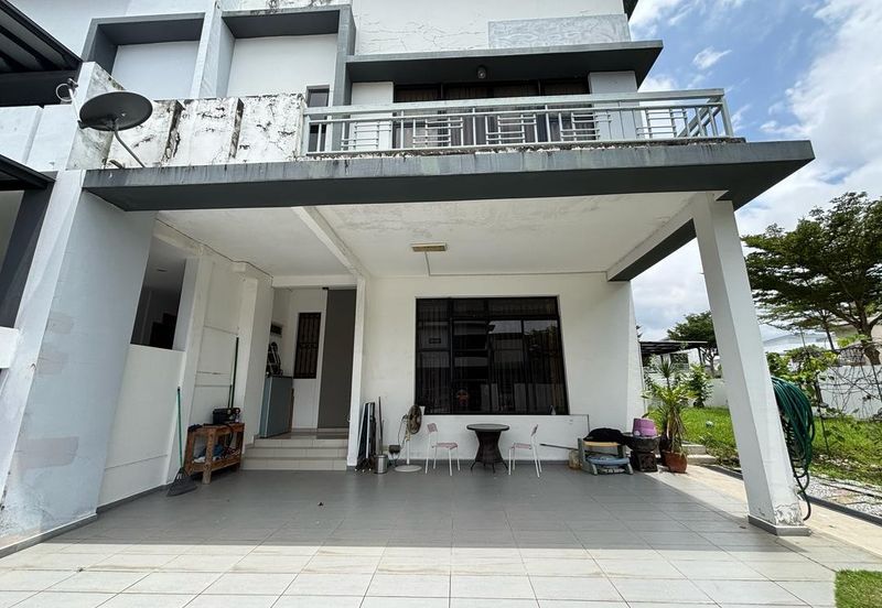 Bukit Indah Garden Villa / Double Storey Cluster / Rare Corner Lot
