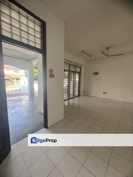 Kulai / Taman Putri Kulai / Jalan Sri Putri 12 / Double Storey House , Johor, Kulai