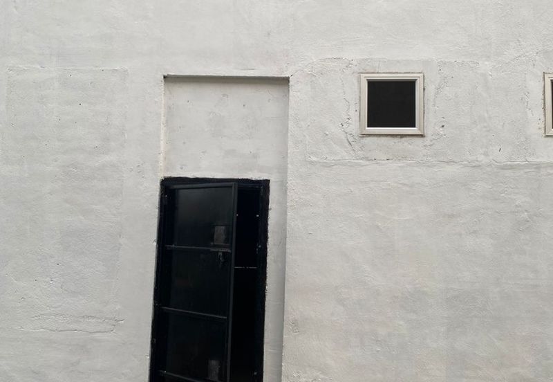 Kulai / Kaw perindustrian Timur / Jalan Timur / 1.5 Storey Terrace Factory 