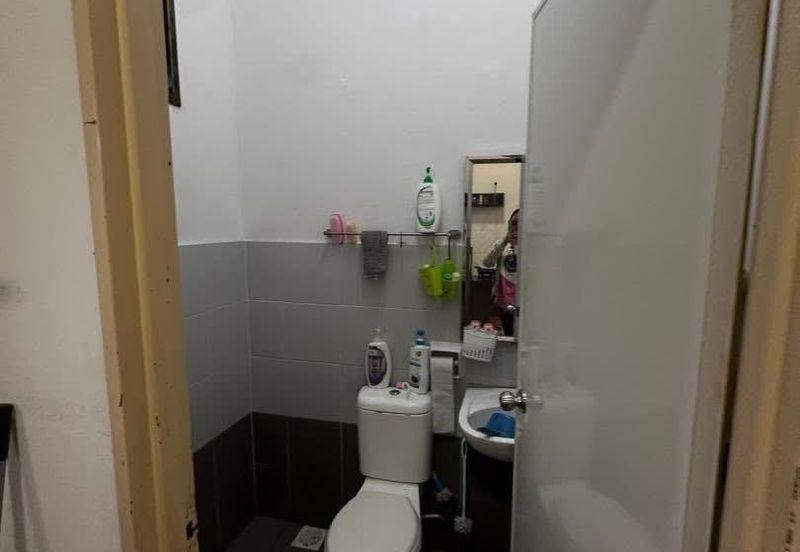 Kulai /Bandar Putra /Jalan Rajawali /Single Storey House 