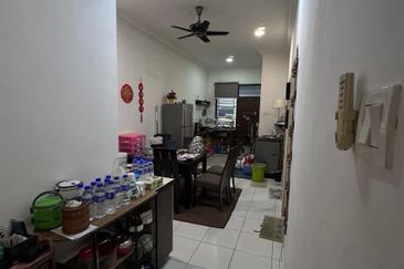 Kulai /Bandar Putra /Jalan Rajawali /Single Storey House 