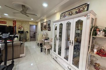 Kulai Taman Kota Kulai / Jalan Nibong / Adjoining Single Storey Terrace House / 大古来城双间打通单层排屋 