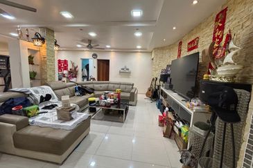 Kulai Taman Kota Kulai / Jalan Nibong / Adjoining Single Storey Terrace House / 大古来城双间打通单层排屋 