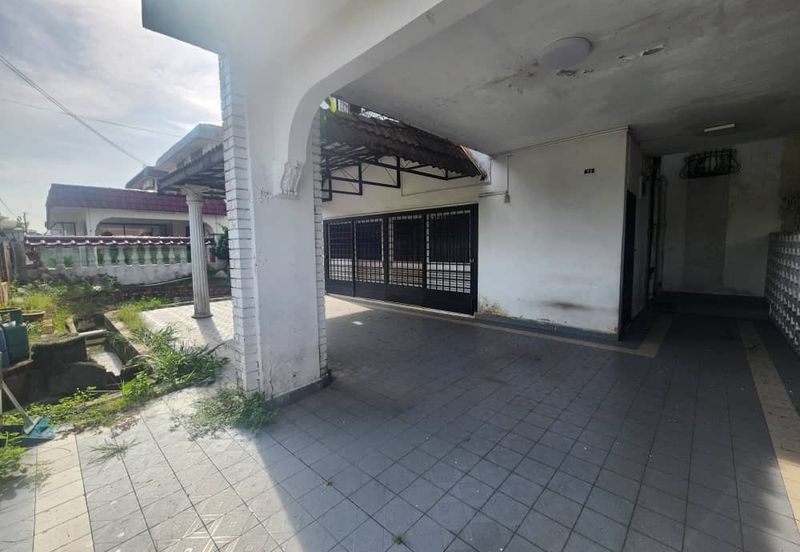 Kulai Taman Sri Kulai Baru 2 / Jalan Seruling 5 / Double Storey Semi-D