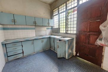 Kulai Taman Sri Kulai Baru 2 / Jalan Seruling 5 / Double Storey Semi-D