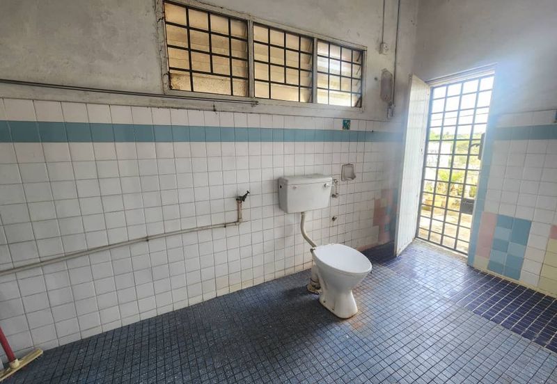 Kulai Taman Sri Kulai Baru 2 / Jalan Seruling 5 / Double Storey Semi-D