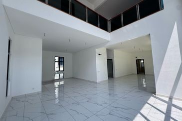 JB Setia Tropika / Fenix Villas / Longevia / Double Storey Bungalow / 全新二手✨ 新山高级住宅区‼️双层独立式出售