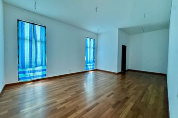 JB Setia Tropika / Fenix Villas / Longevia / Double Storey Bungalow / 全新二手✨ 新山高级住宅区‼️双层独立式出售