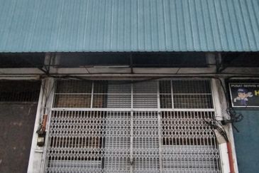 Kulai Taman Mewah / Mas (Jalan Selendang) - Single Storey Terrace Factory (Shoplot Title)