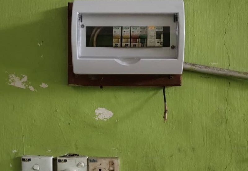 Kulai Taman Mewah / Mas (Jalan Selendang) - Single Storey Terrace Factory (Shoplot Title)