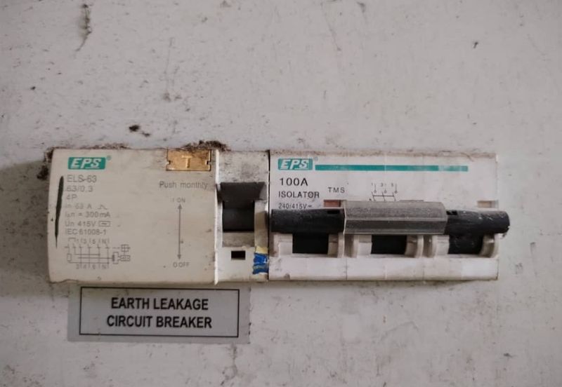 Kulai Taman Mewah / Mas (Jalan Selendang) - Single Storey Terrace Factory (Shoplot Title)