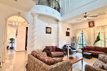 JB Taman Kolam Air / Jalan Sepui / 2 Storey Bangalow / 水塘路 独立式洋房