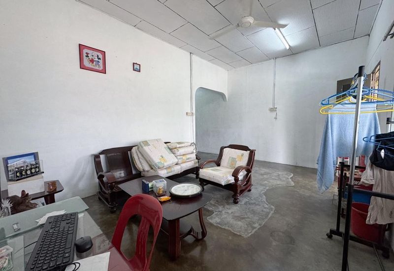 Kulai Jalan Ibrahim / Shop House Single Storey  /  商业用途的住宅