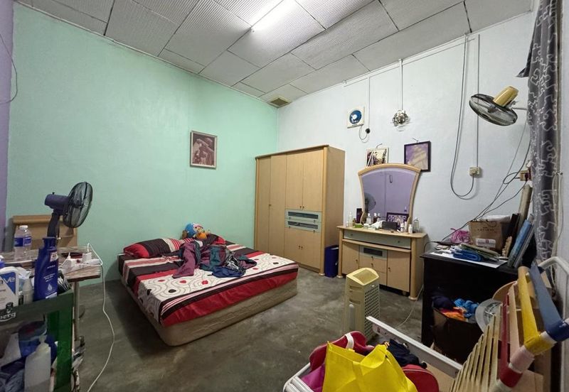 Kulai Jalan Ibrahim / Shop House Single Storey  /  商业用途的住宅